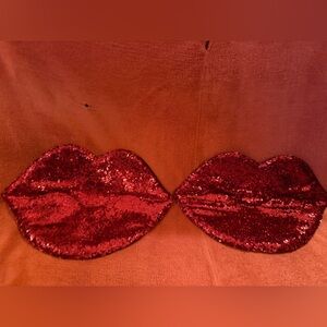 Issac Miami valentines, red Sequin LIPS Placemats Set of 2